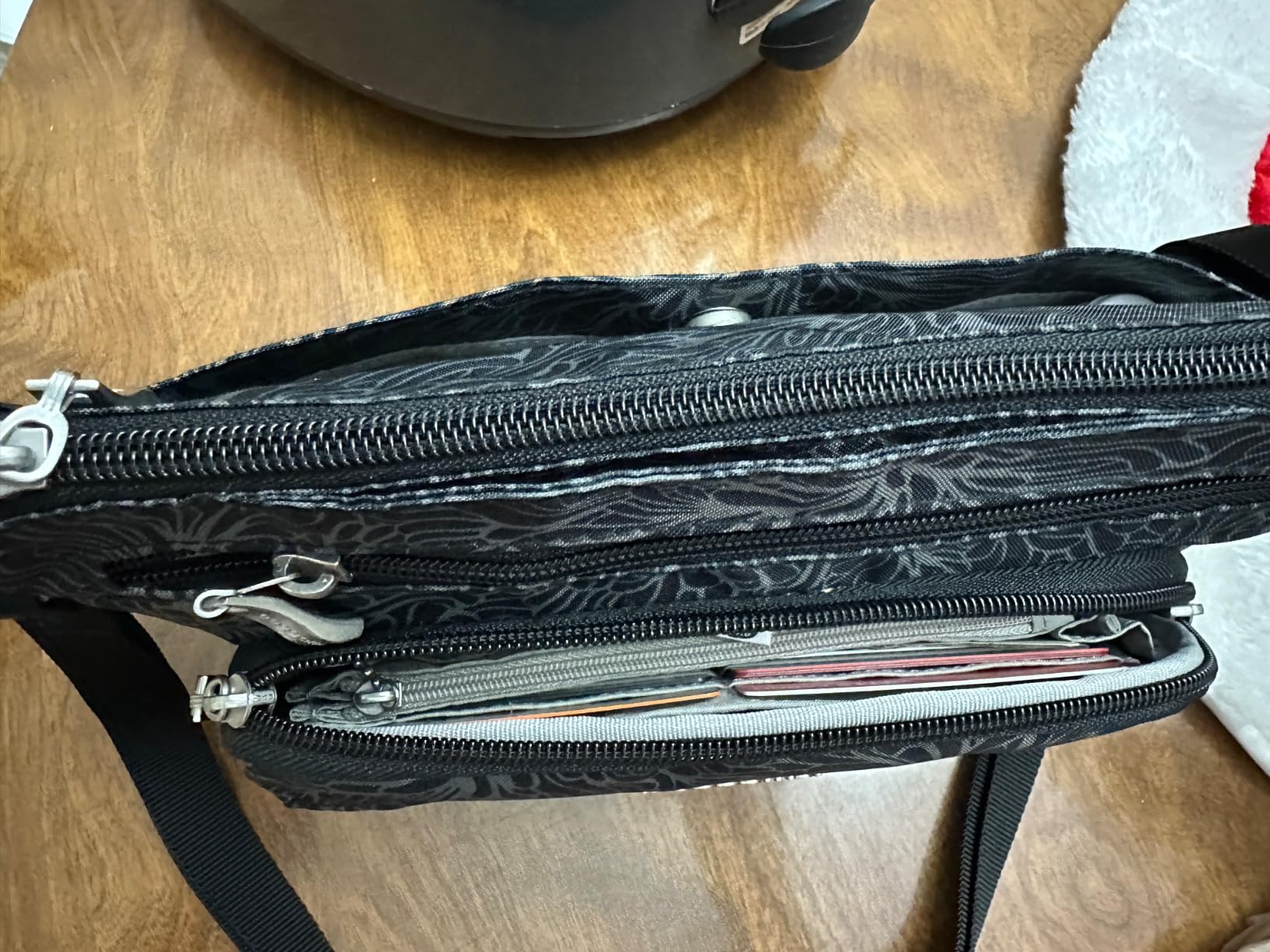 Baggallini Original Everyday 11x7.5 Crossbody Bags Rfid Protected Lightweight Nylon Zippered Travel Purse customer photo 2