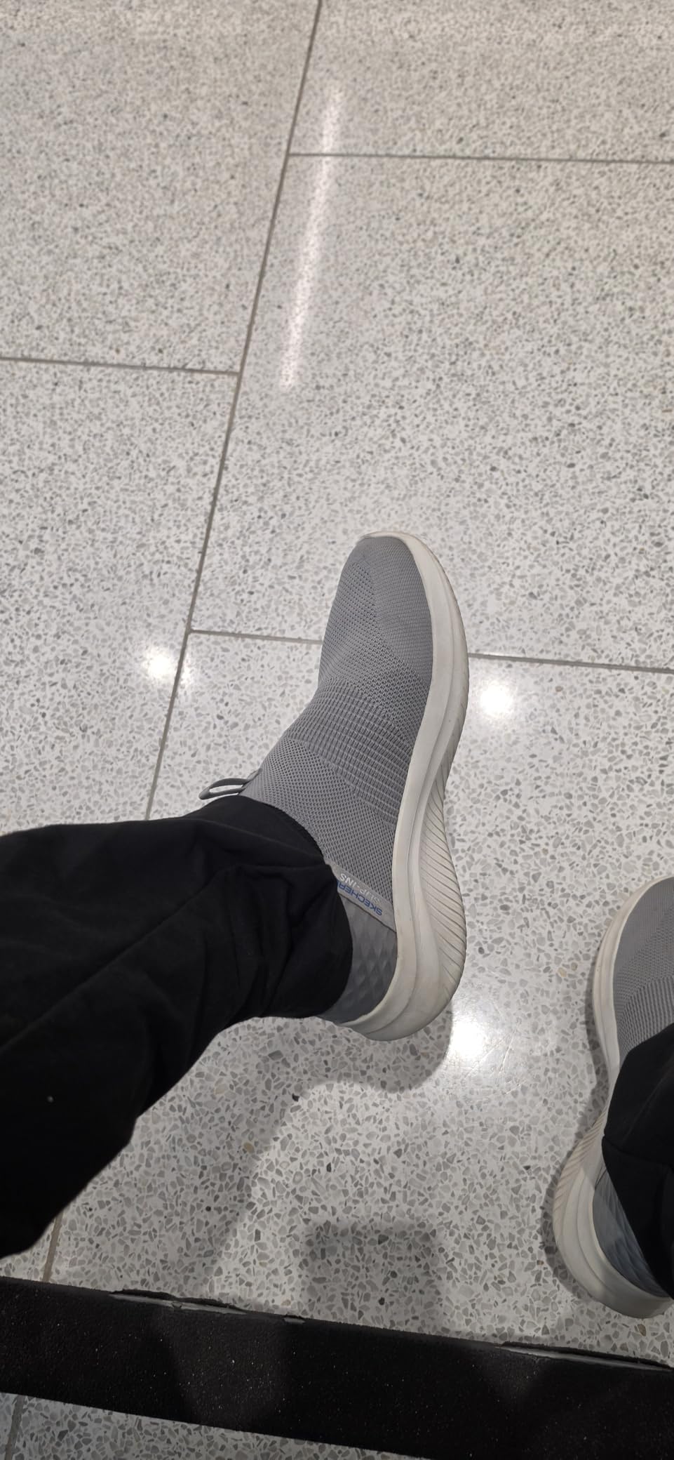 Skechers Men's Ultra Flex 3.0 Smooth Step Slip-in Sneakers customer photo 1