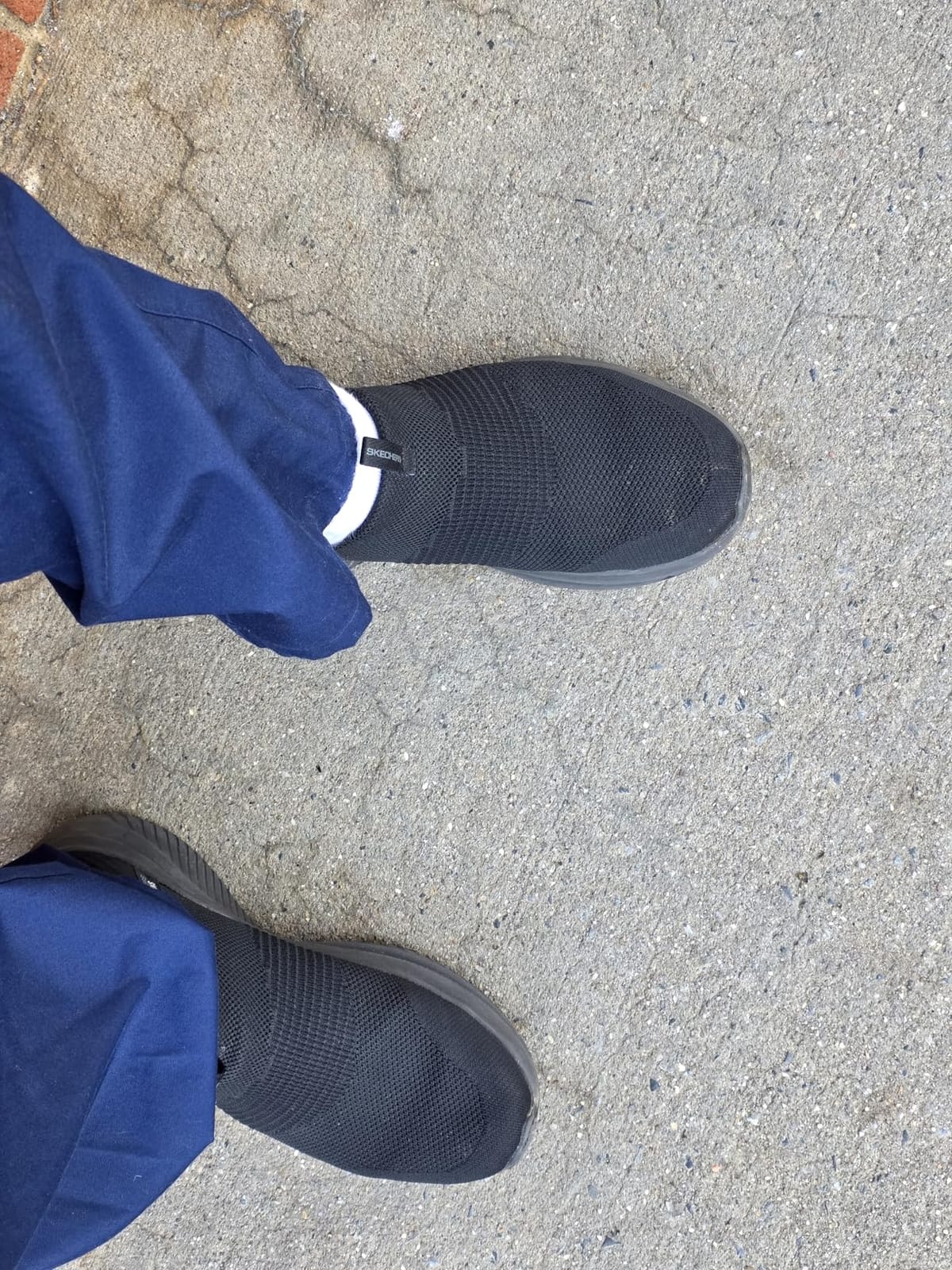 Skechers Men's Ultra Flex 3.0 Smooth Step Slip-in Sneakers customer photo 2