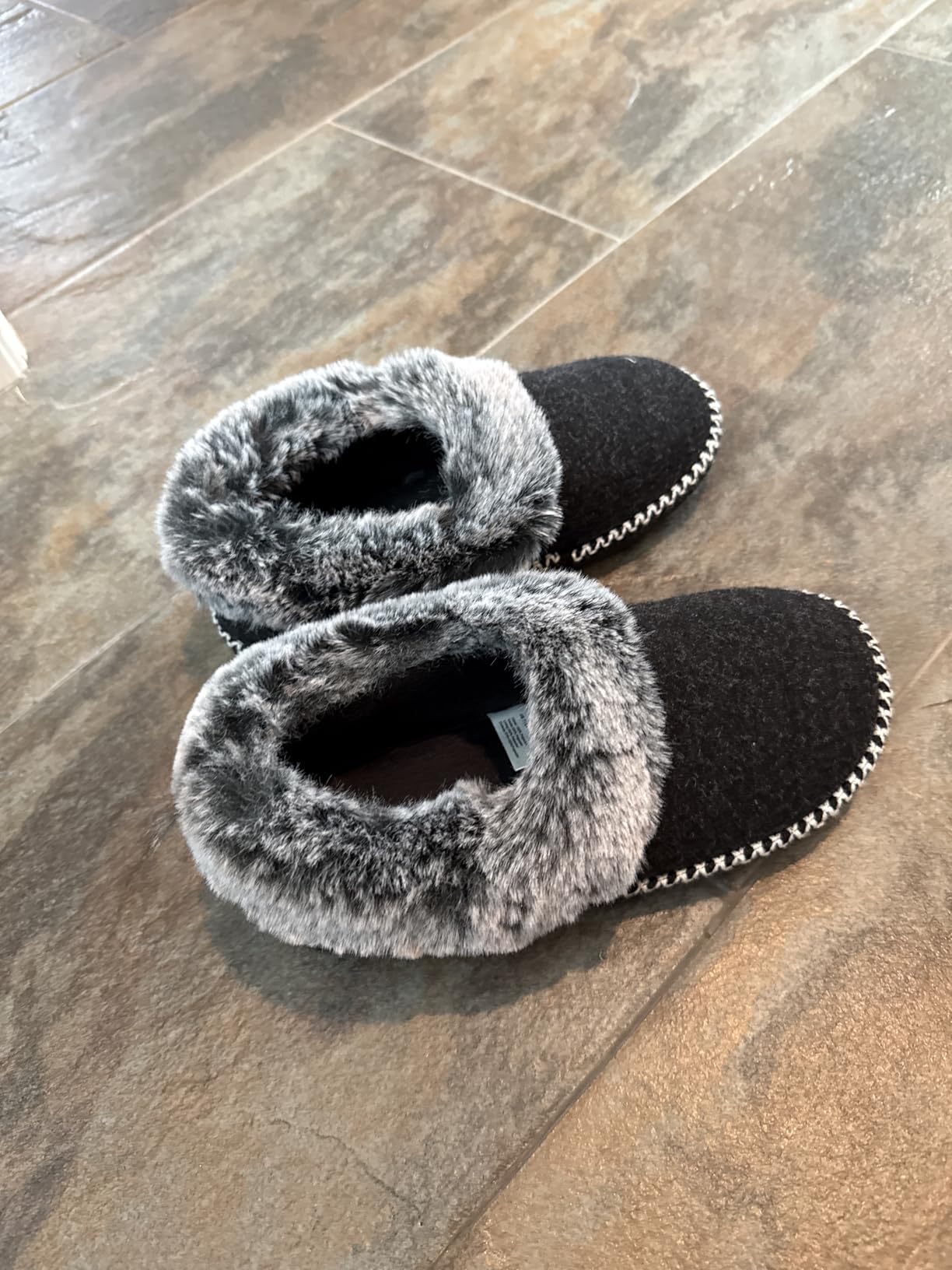 EverFoams Women's Bootie Slippers Warm Soft House Shoes with Fluffy Collar customer photo 2