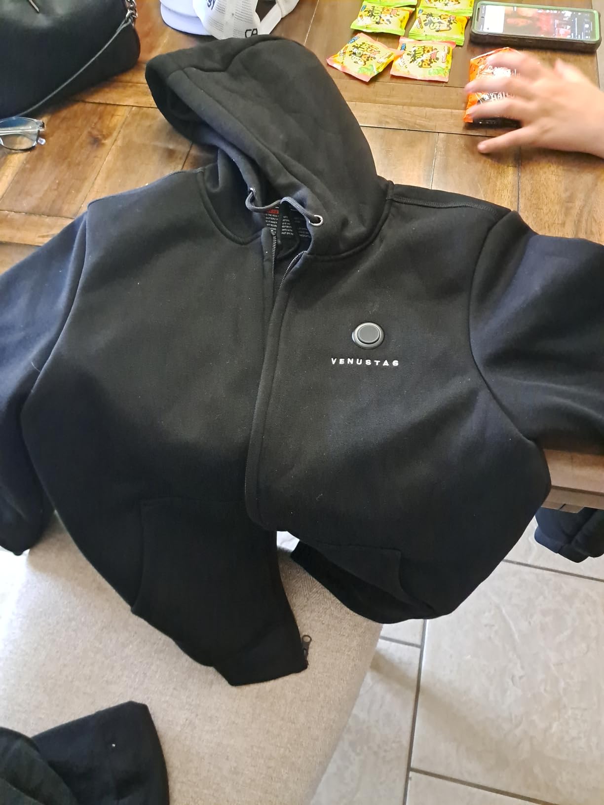 Venustas Unisex Heated Hoodie with Battery, Full-Zip Heated Jacket for Women and Men customer photo 1