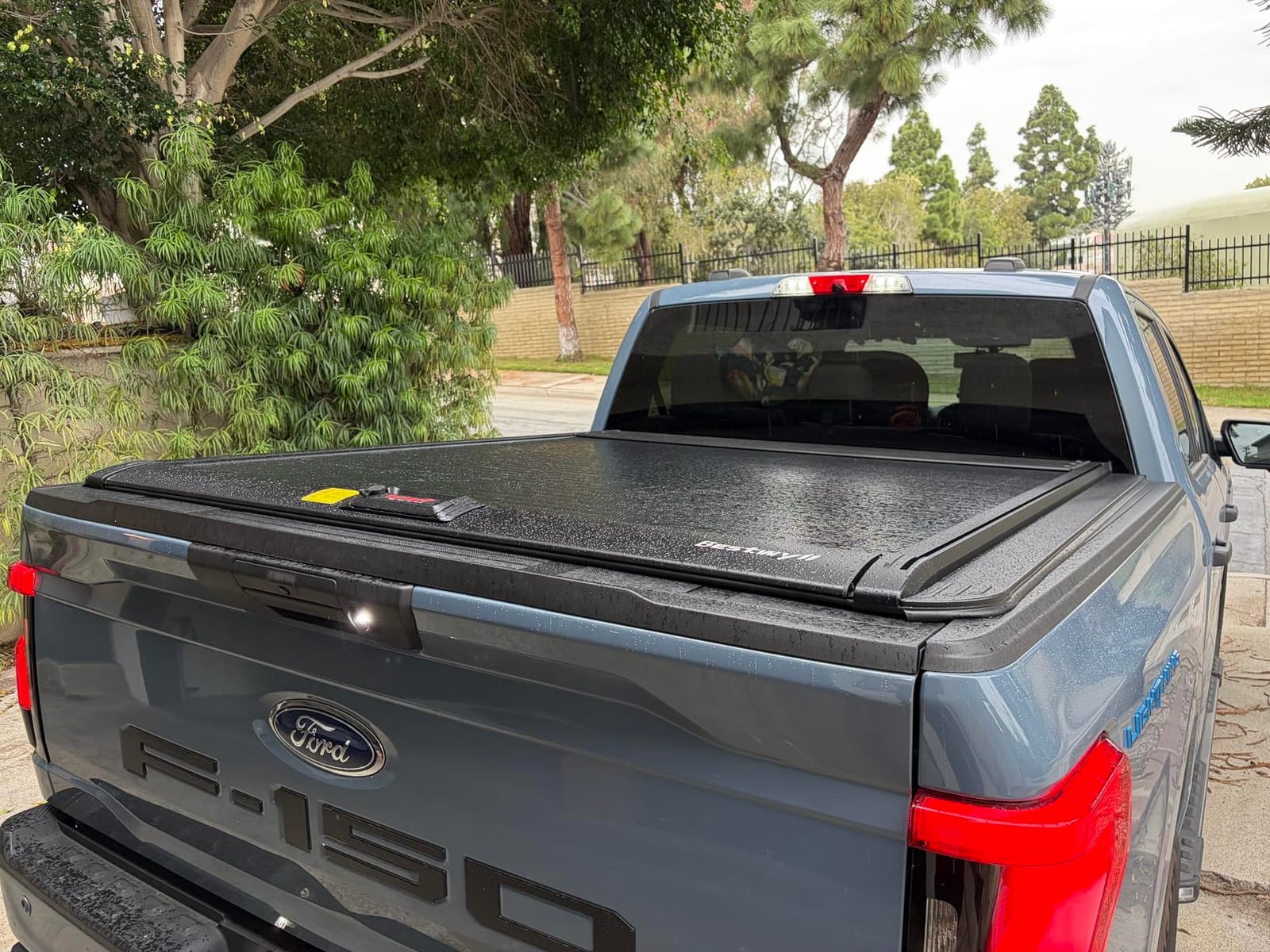 Bestwyll Retractable Hard Tonneau Cover Fits Ford F-150 2015-2026 5.5 Ft Short Bed,BoxLink Compatible,Original Hole Installation,Smooth Spring-Loaded Operation, (incl. Raptor/Lightning) | K22c | customer photo 2