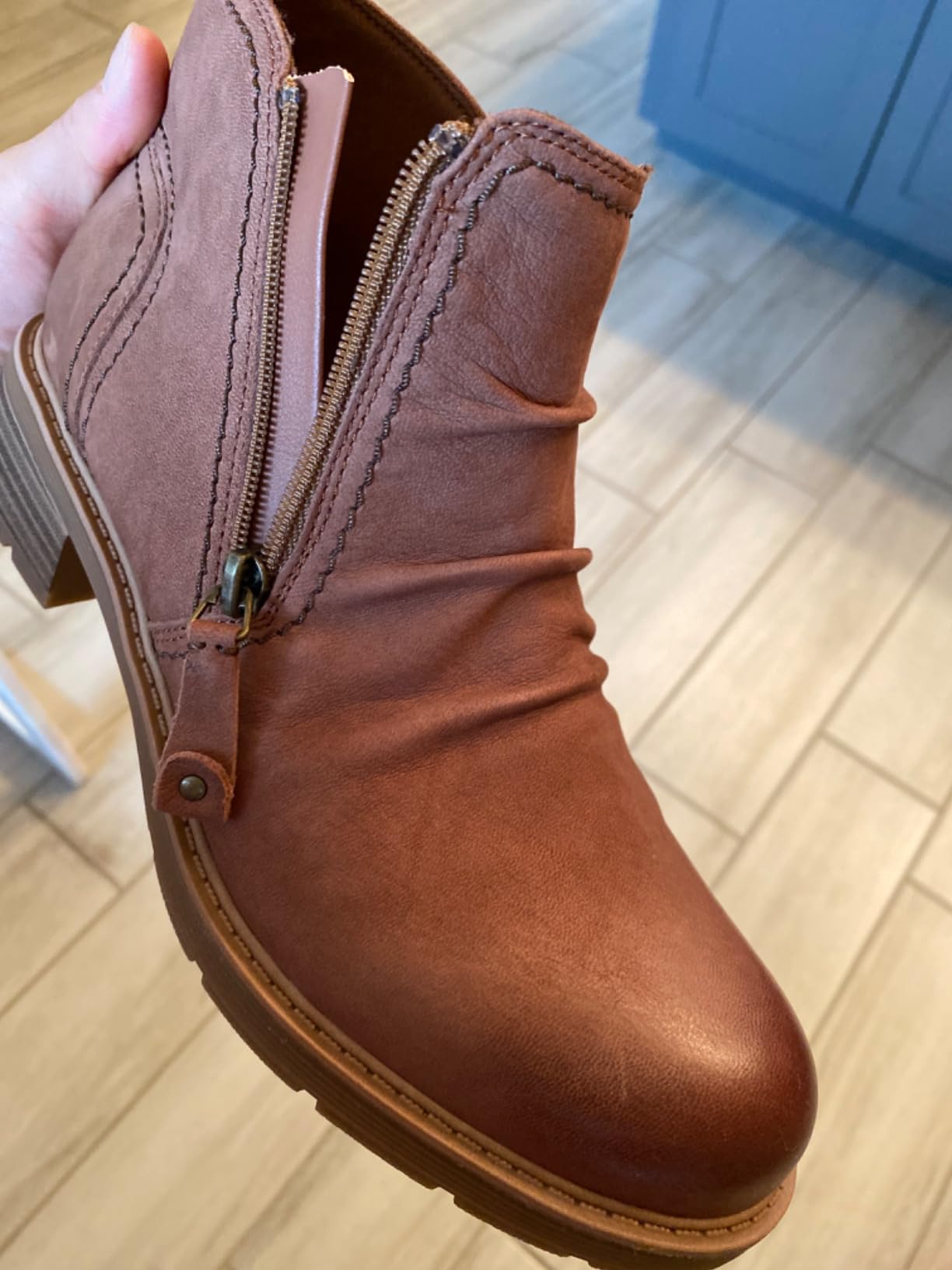Clarks Women's Hearth Dove customer photo 2