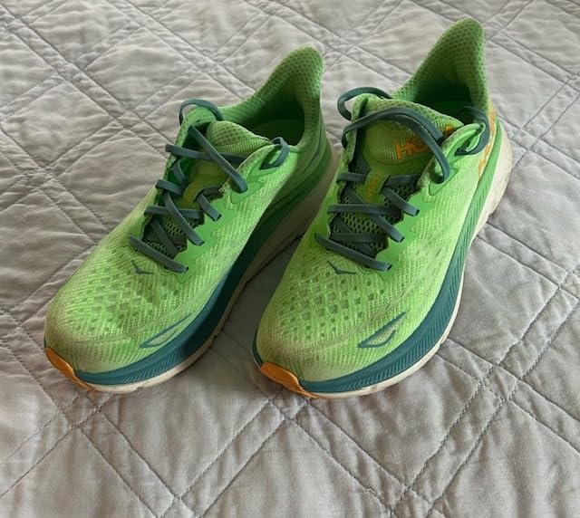 Hoka Mens Clifton 9 customer photo 2