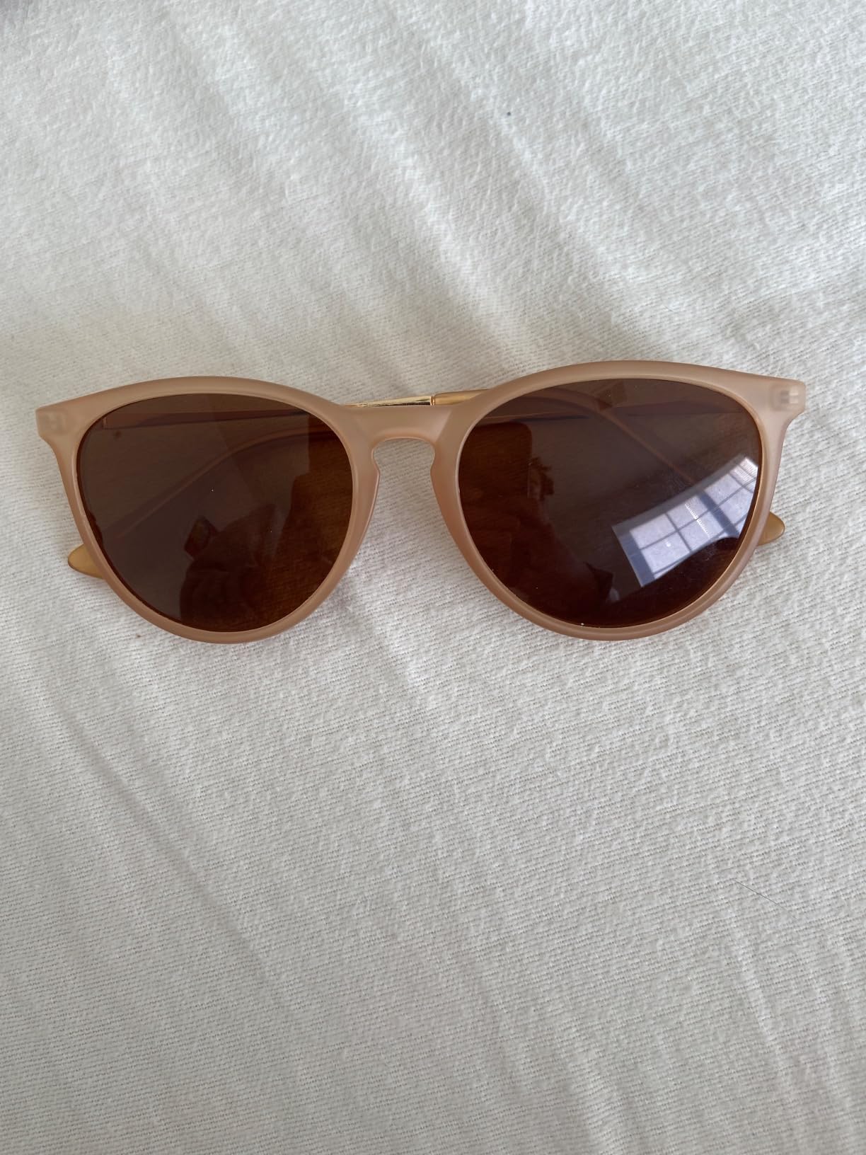 WOWSUN Retro Polarized Sunglasses Womens Trendy Round Classic Glasses customer photo 1