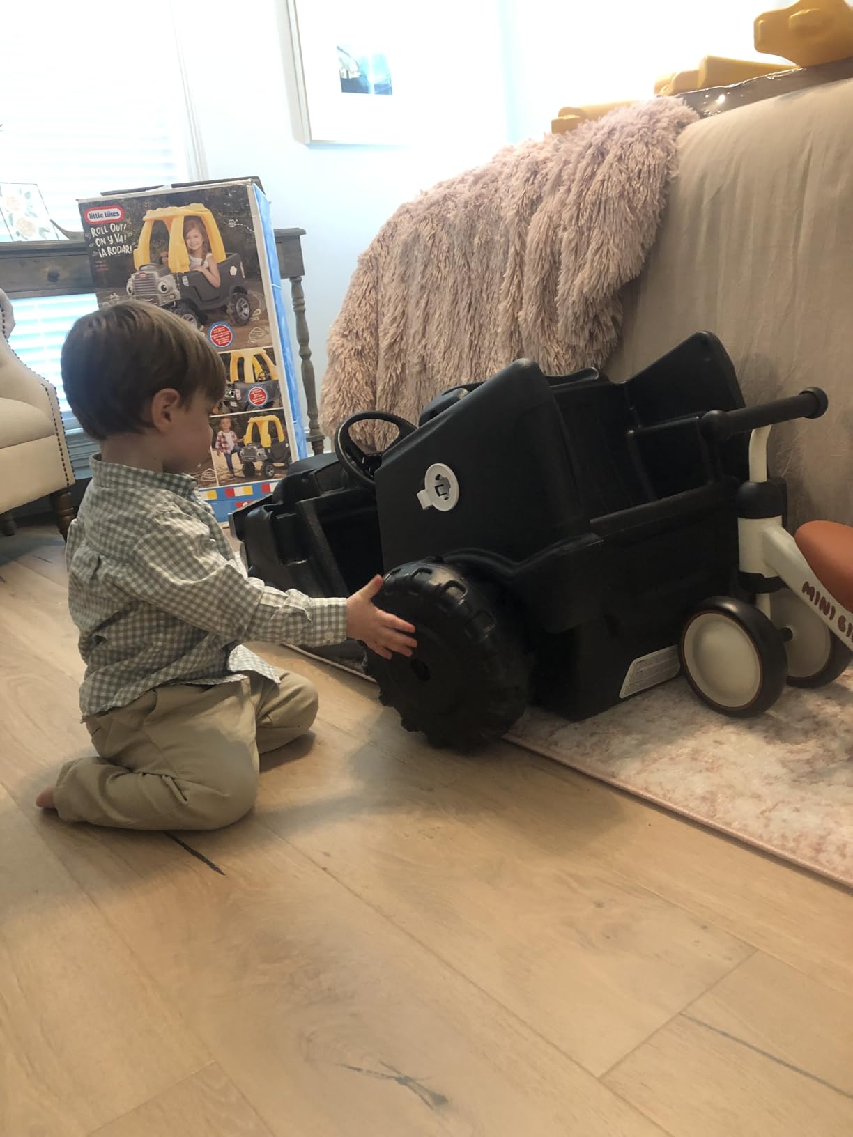 Little Tikes Cozy Truck Ride-On - Black customer photo 2