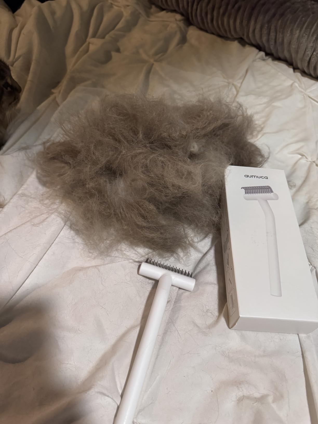 aumuca Undercoat Rake for Dogs, Deshedding & Dematting Comb for Cats, Horse customer photo 1