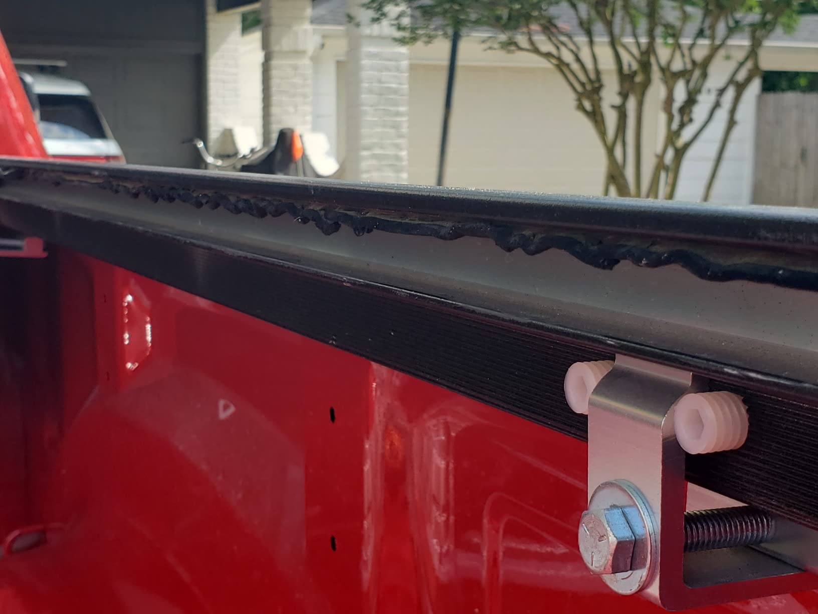 RealTruck Retrax RetraxPRO XR Retractable Truck Bed Tonneau Cover | T-80244 | Fits 2019-2025 Dodge Ram 1500 w/RamBox, Fits w/and w/o Multi-Function (Split) Tailgate 5' 7