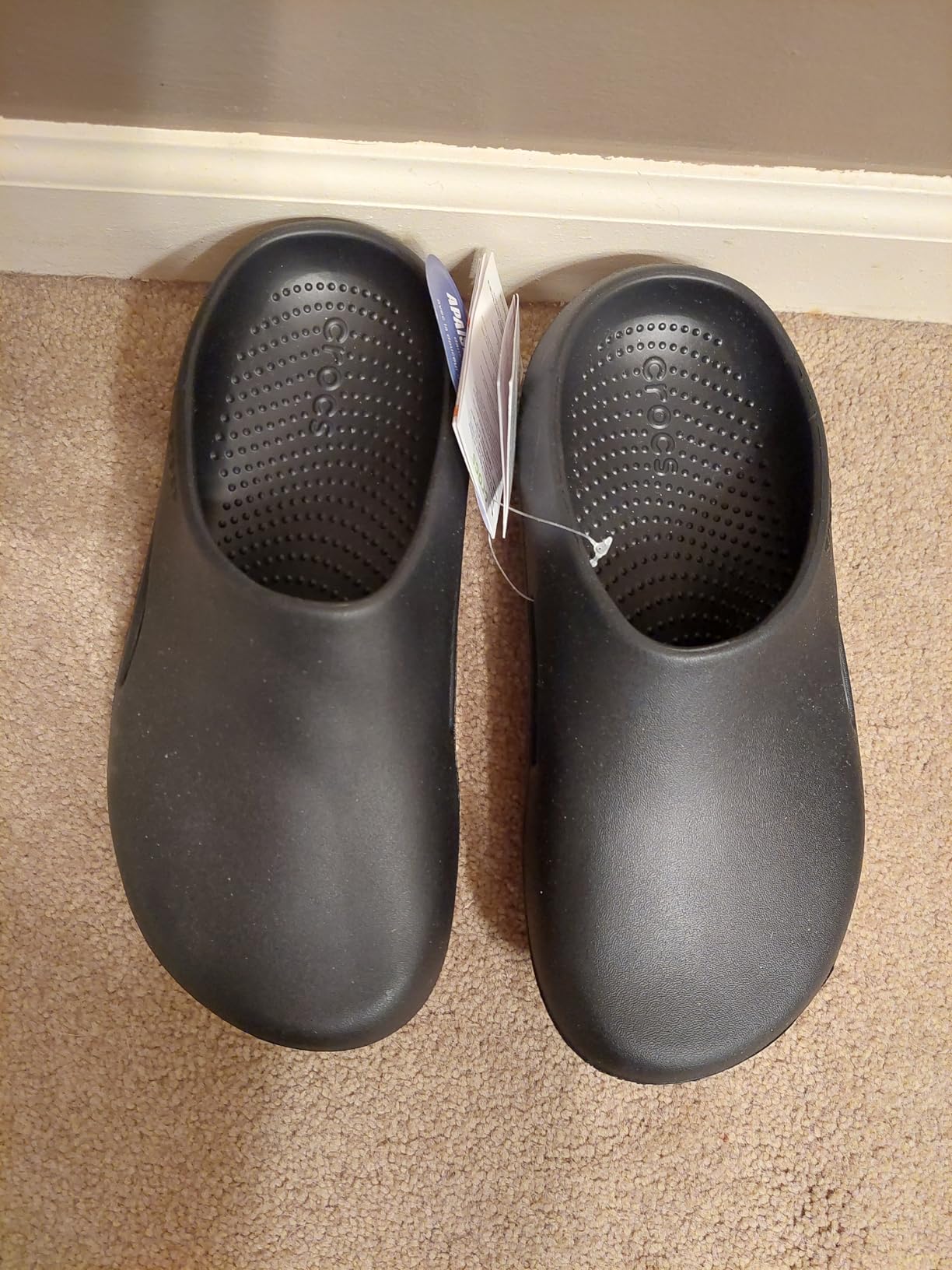 Crocs Unisex-Adult Mellow Clogs, Recovery Shoes customer photo 1