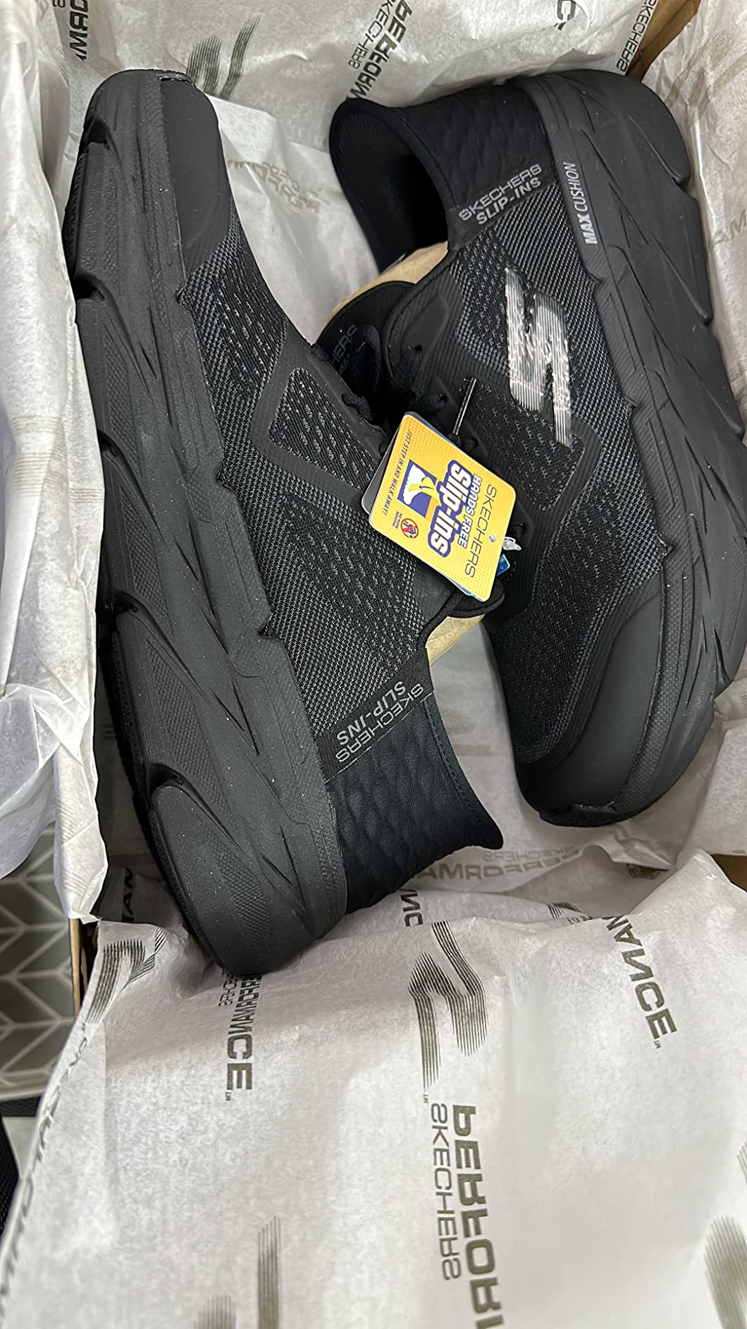 Skechers Men's Max Cushioning Premier Ascendent Hands Free Slip-ins customer photo 1