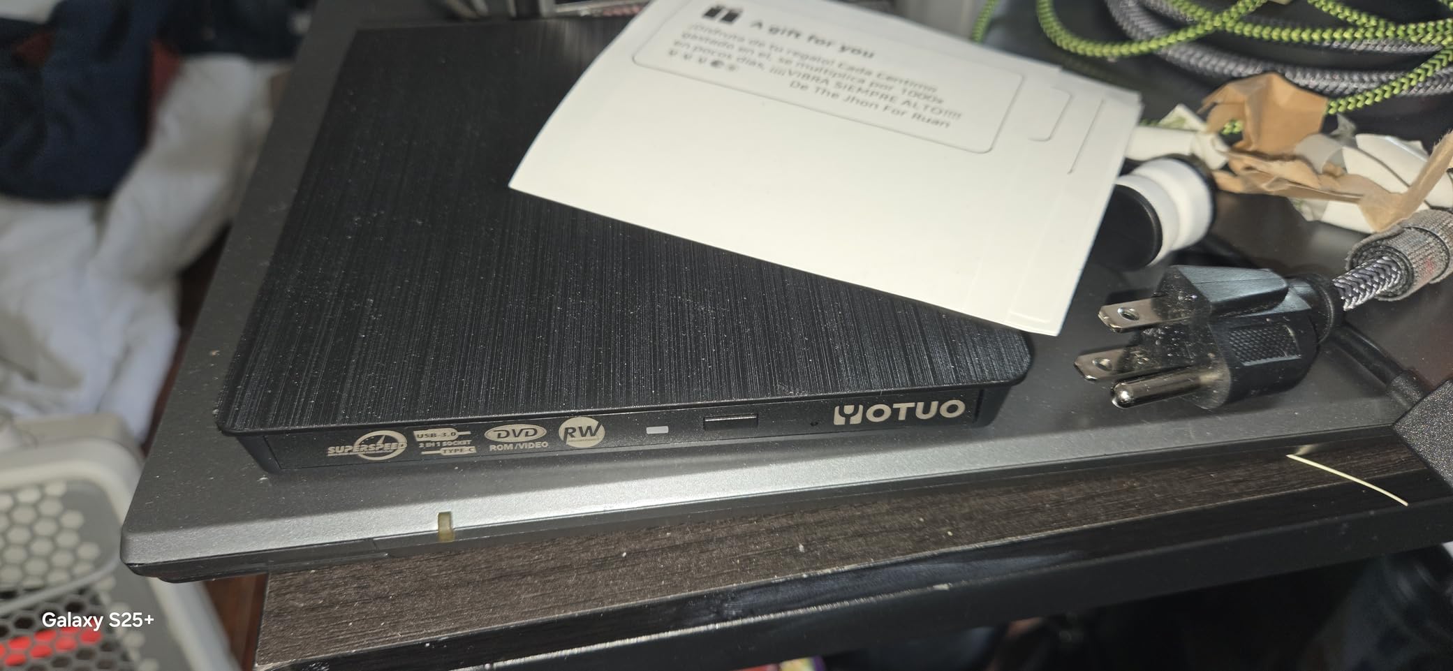 YOTUO External CD/DVD Drive, Portable USB 3.0 & USB-C CD RW Drive, DVD Player, DVD Burner for Laptop, Desktop, Compatible with Windows 7/8/10/11, Mac, MacBook Pro/Air, Linux (IDD029-2) customer photo 2
