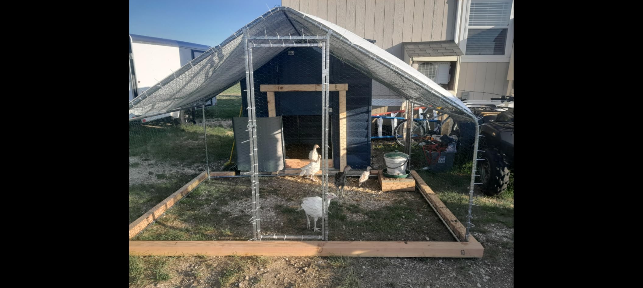 CHIKENCOOP 9.8 x 6.5 x 6.5 ft Metal Chicken Coop, Chicken Run with Cover customer photo 2