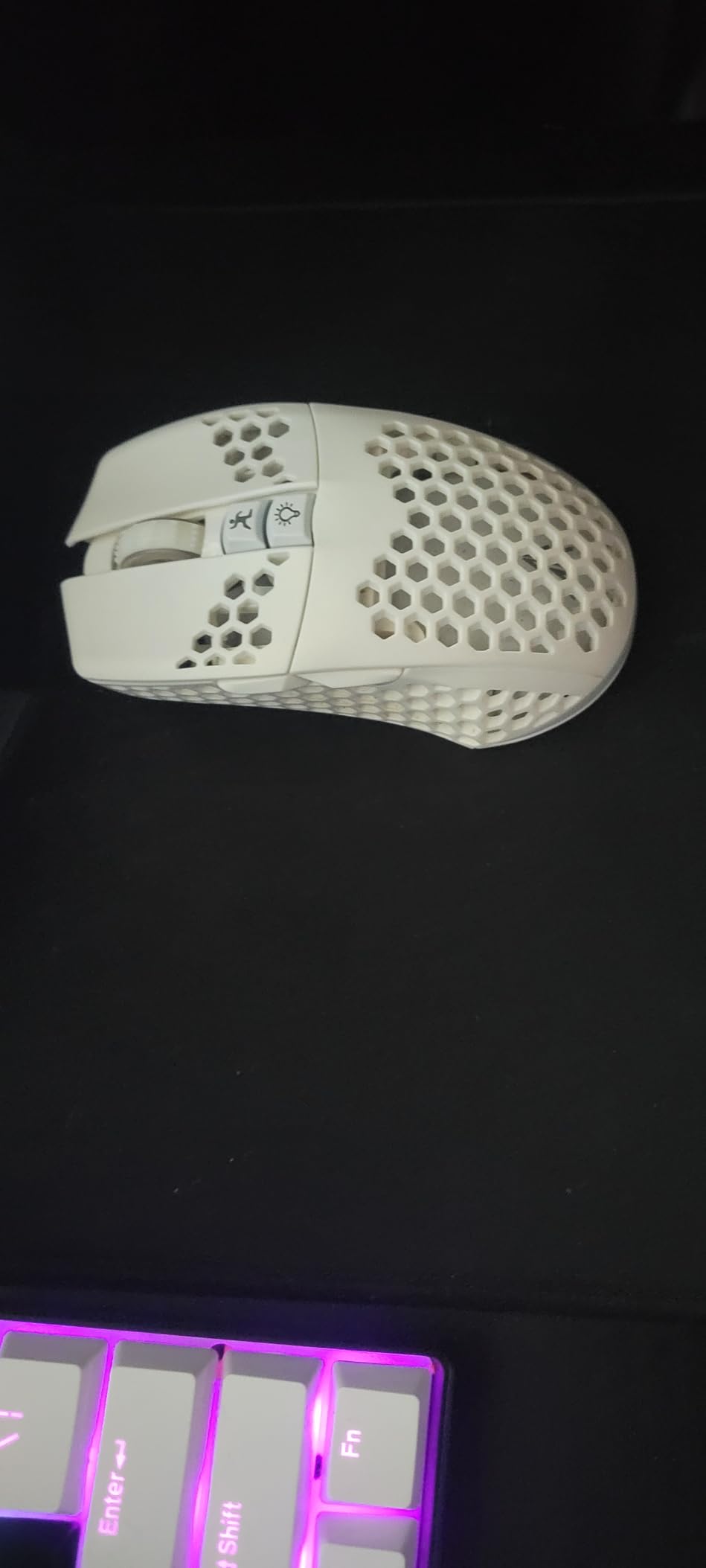 SOLAKAKA SM600 White Wireless Gaming Mouse,Tri-Modes BT5.1/Type-C Wired/2.4G Wireless Mouse with 2 Side Buttons, Programmable Macro Gamer Mouse with RGB Light for Laptop/PC/Mac customer photo 1