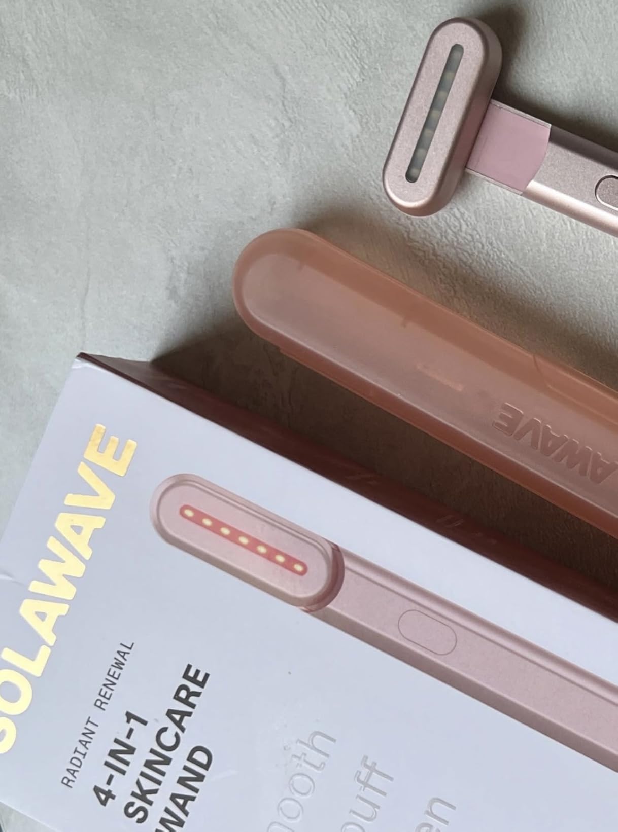 Solawave 4-in-1 Red Light Therapy Wand for Face & Neck (Rose Gold) customer photo 2