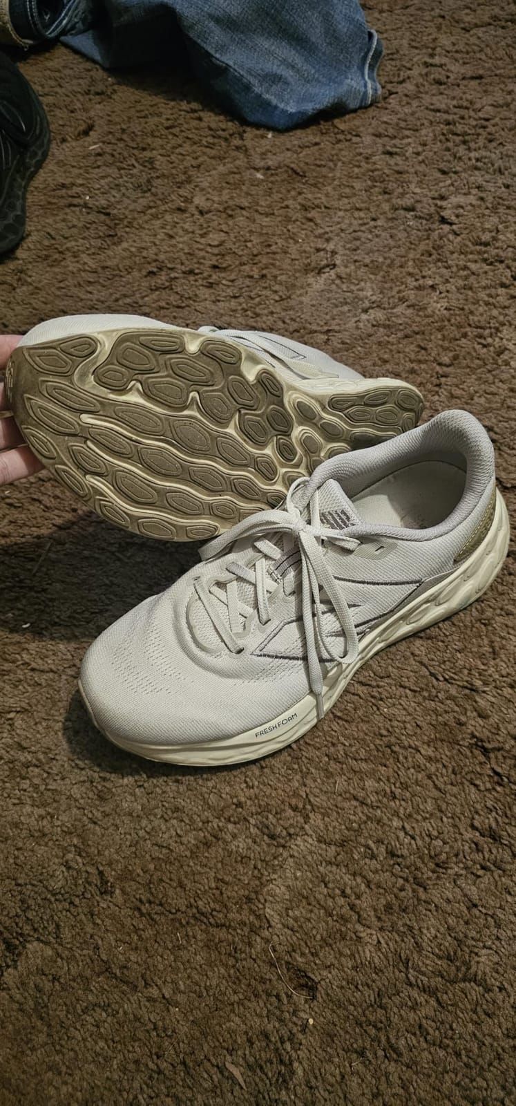 New Balance Men's Fresh Foam 680 V8 Running Shoe customer photo 2