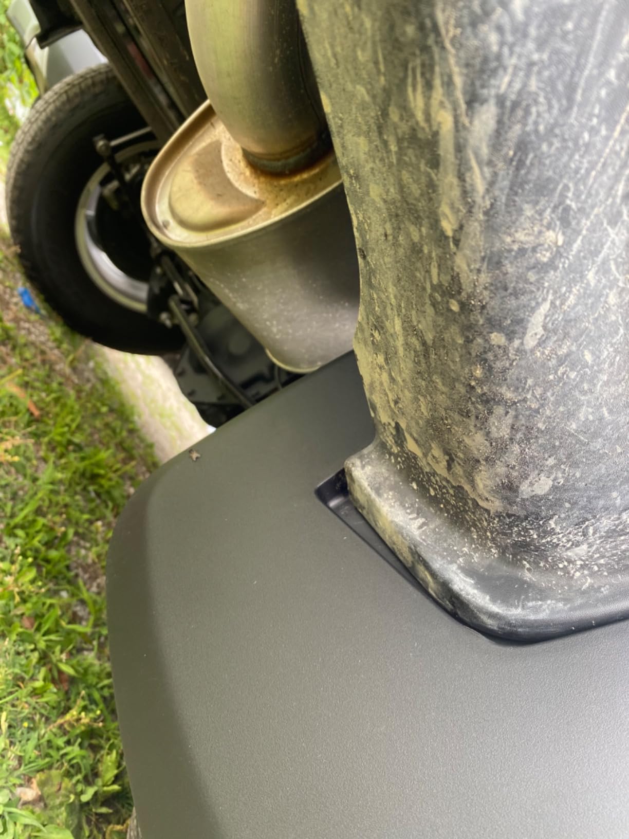 Kiwi Master No Drill Mud Flaps for 2009-2018 Ram 1500/2500/3500 with Fender customer photo 2