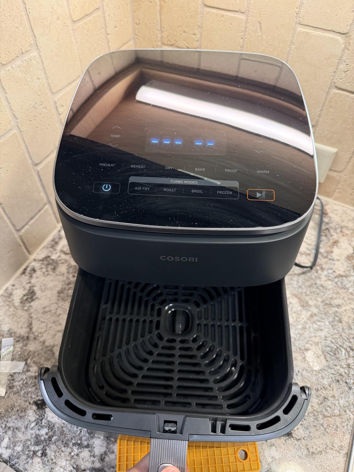 Cosori TurboBlaze Air Fryer, 9-in-1, 6 Qt, PFAS-Free Ceramic Coating | 90°-450°F, 5 Level Fan Speeds, 9 in 1 Air Fry, Roast, Bake, Broil, Dry, Frozen, Proof, Reheat, Keep Warm, Safety lock, 1725W customer photo 1