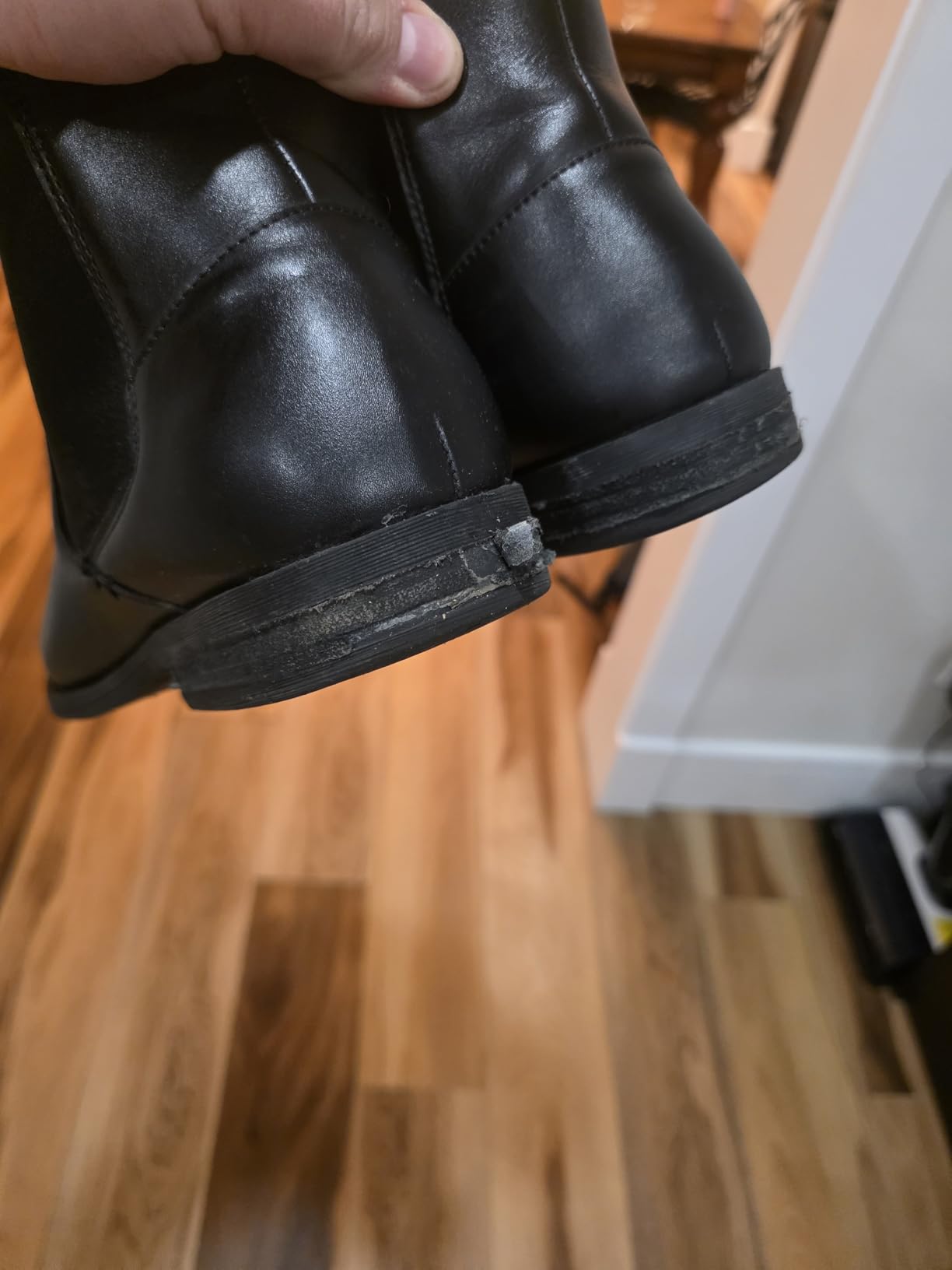 ALDO Men's Collen Leather Ankle Chelsea Boot customer photo 2