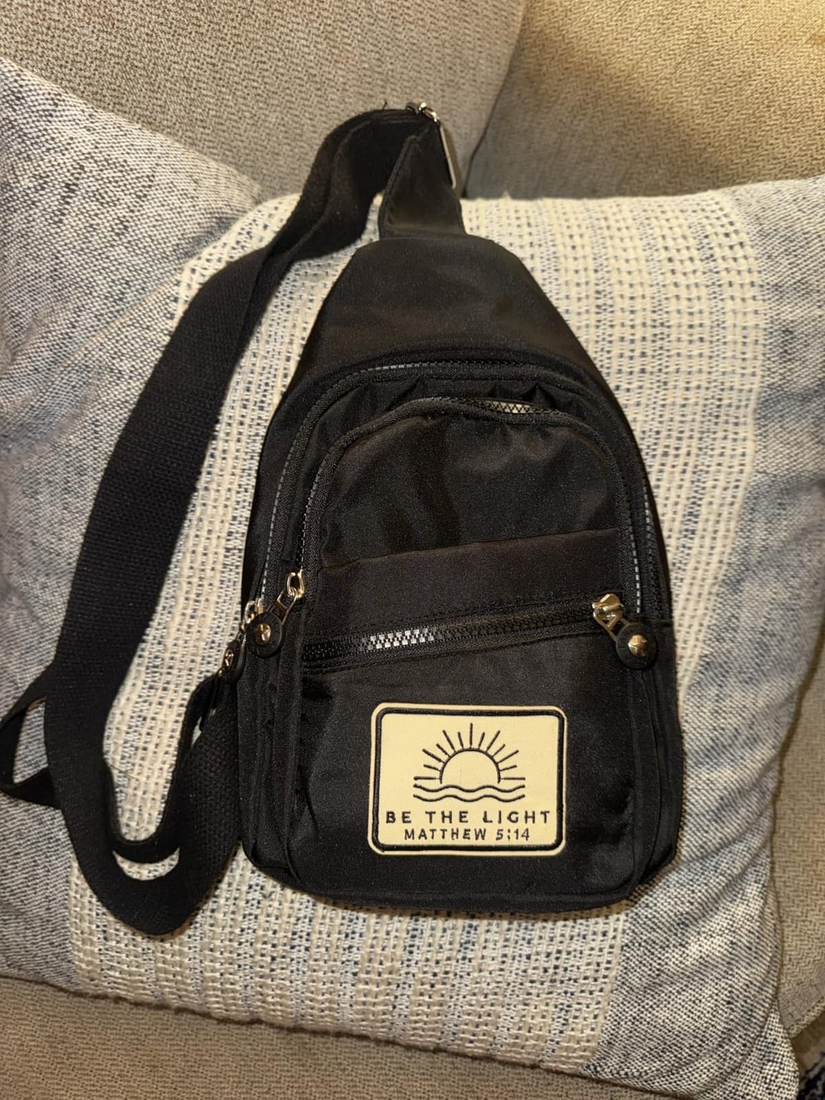 Banelu Small Sling Backpack Crossbody Bags for Women Men, Small Sling Bag Cross Body Bag Fanny Packs Crossbody Purses - Black customer photo 2