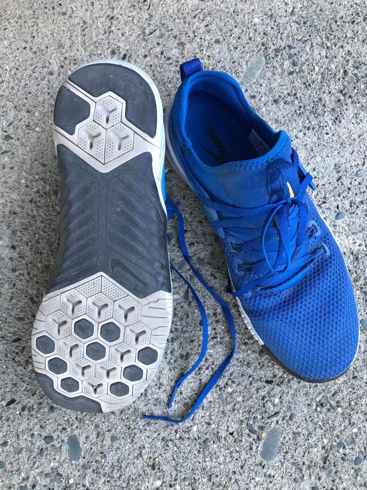 Nike Mens Nike Free Metcon 5Sneaker customer photo 2