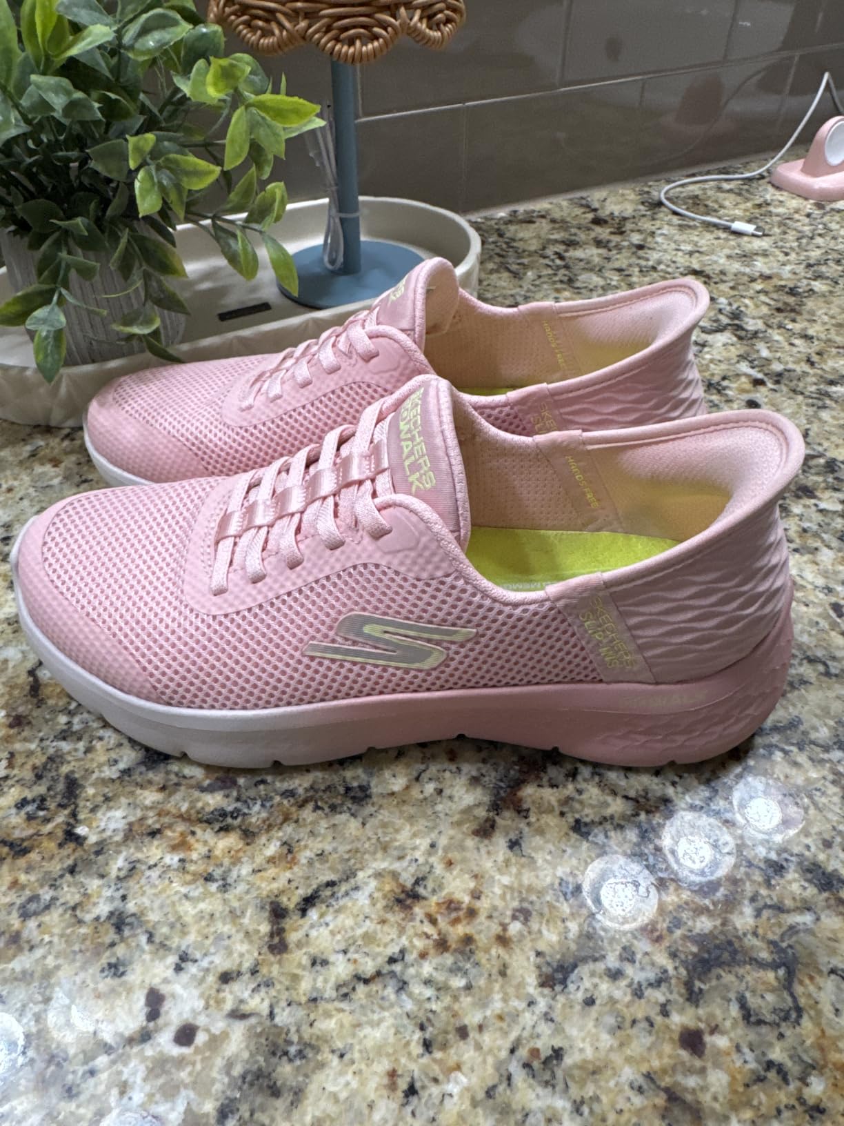 Skechers Women's Go Walk Flex Grand Entry | Hands Free Slip-Ins, Air-Cooled Memory Foam Insole, ULTRA GO Cushioning, Machine Washable, Vegan customer photo 1