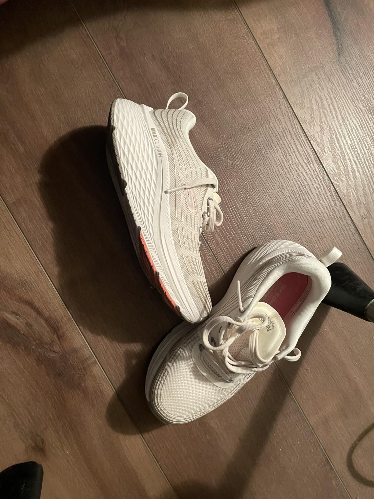 Skechers Women's Max Cushioning Elite 2.0 customer photo 1