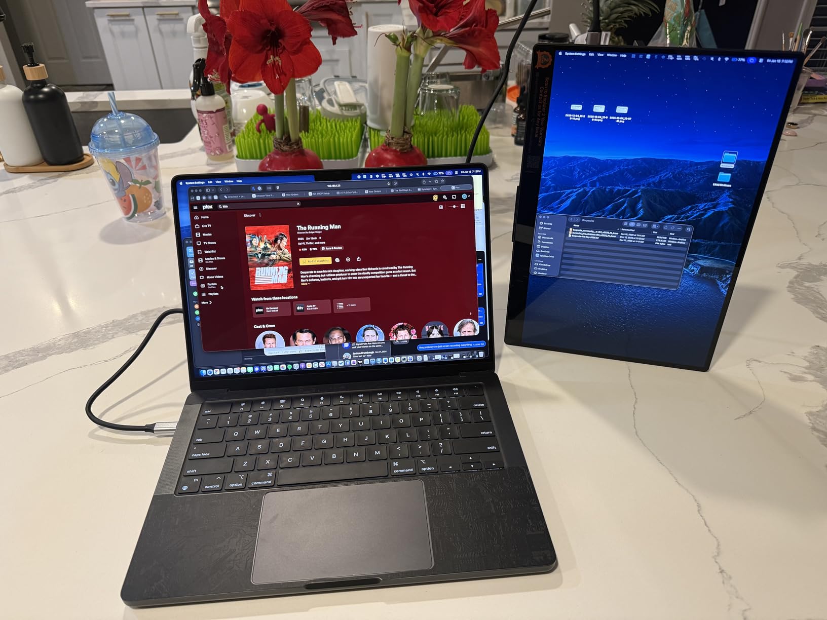 Upperizon Portable Monitor 16 inch 2K QHD 2560X1600 145% sRGB, 144Hz USB-C, 120Hz HDMI, Travel Monitor for Laptop MacBook PC Surface PS5 Xbox, External Display with Kickstand & Speaker VESA Compatible customer photo 2