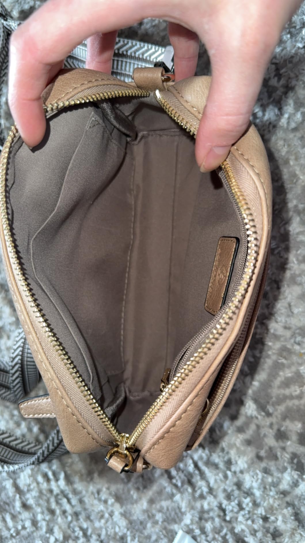 BOSTANTEN Small Crossbody Bag for Women with Multiple Pockets customer photo 2