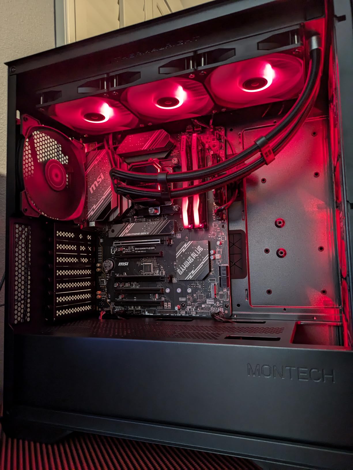 MONTECH AIR 903 MAX High-Airflow E-ATX Mid-Tower PC Case, 4 Fans, Black customer photo 1
