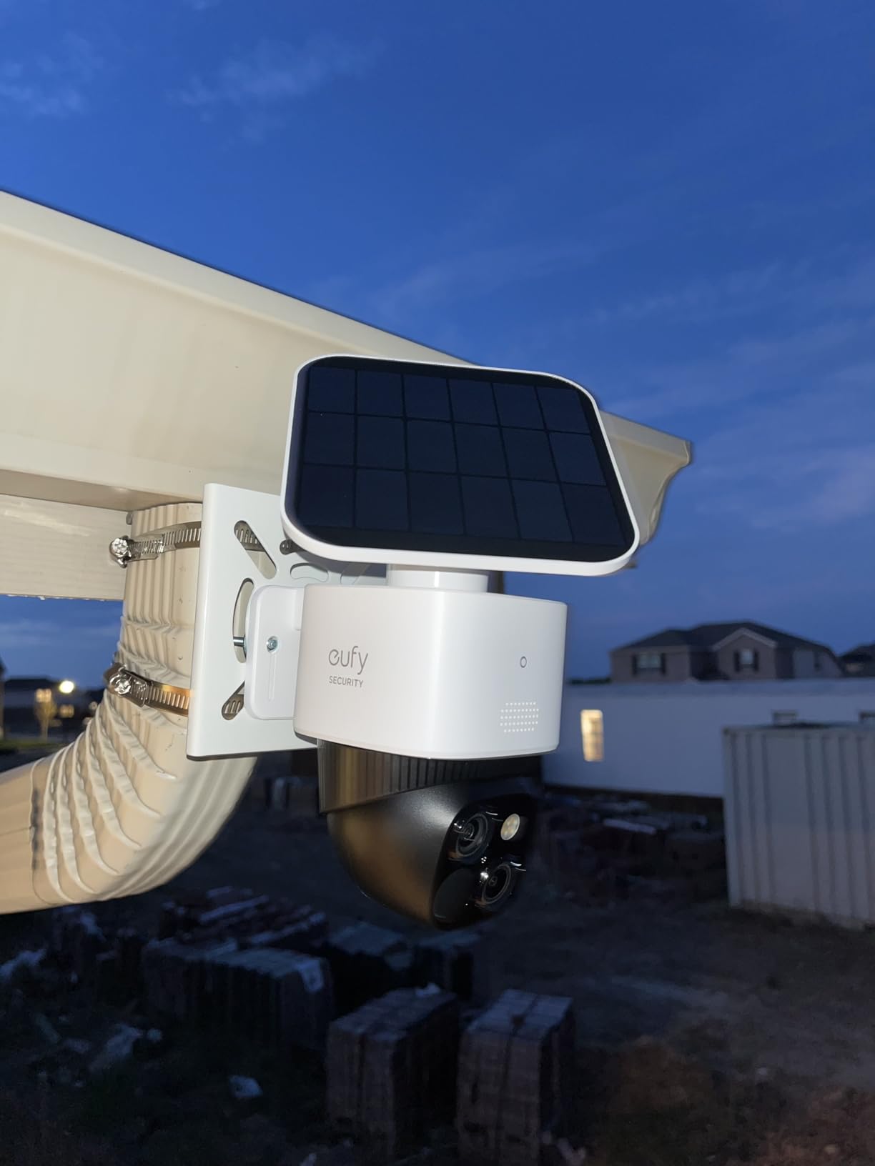eufy Security SoloCam S340, 3K Dual-Lens Solar Security Camera customer photo 2