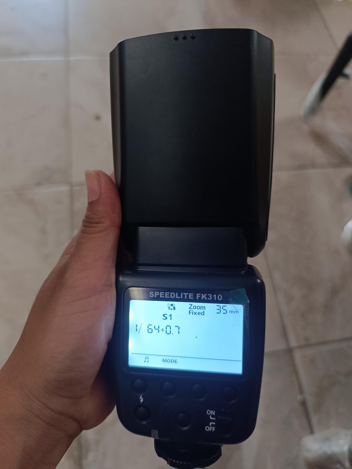 PHOTOOLEX Camera Flash Speedlite FK310, GN33 LCD Display, Manual S1/S2 | Universal single-contact hot shoe for Canon Nikon Sony Fujifilm Olympus. 8-level power. Metal mount customer photo 1