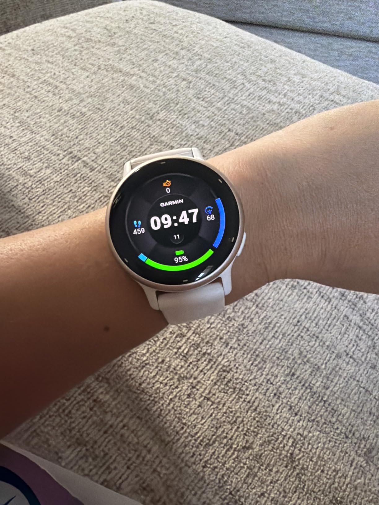 Garmin vívoactive 5, Health & Fitness GPS Smartwatch, 42mm, Orchid customer photo 2