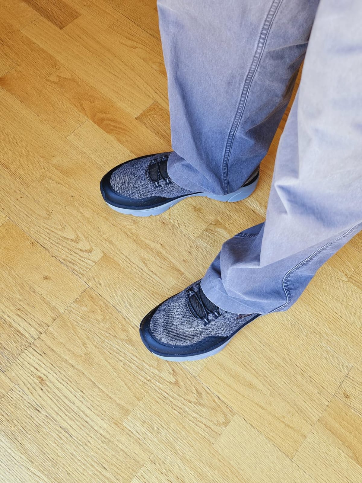 Skechers Men's D'Lux Walker 2.0 Steadyway customer photo 2