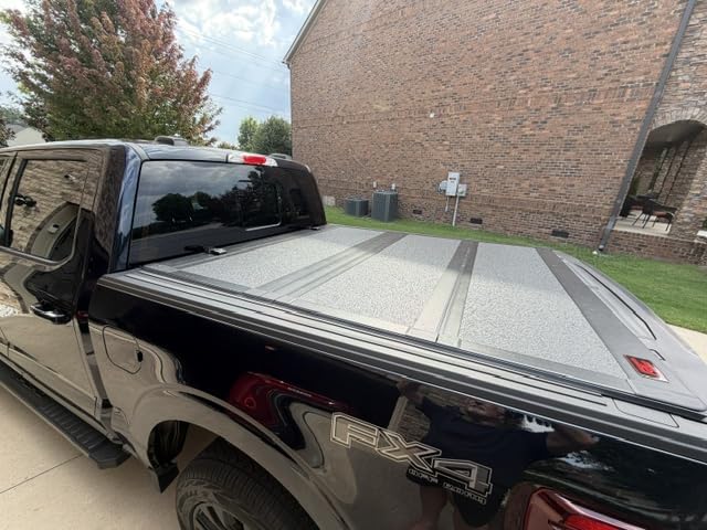 Rough Country Hard Tri-Fold Truck Bed Tonneau Cover for Ford F-150 (2021-26), Lightning (2022-26) customer photo 2