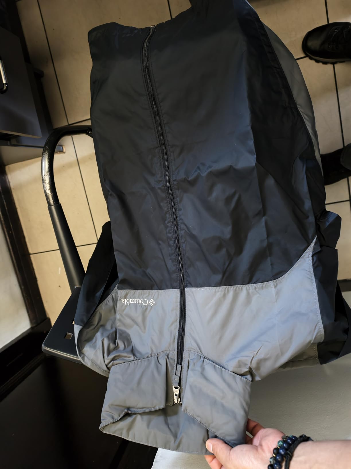 Columbia Men's Glennaker Lake II Rain Jacket customer photo 2