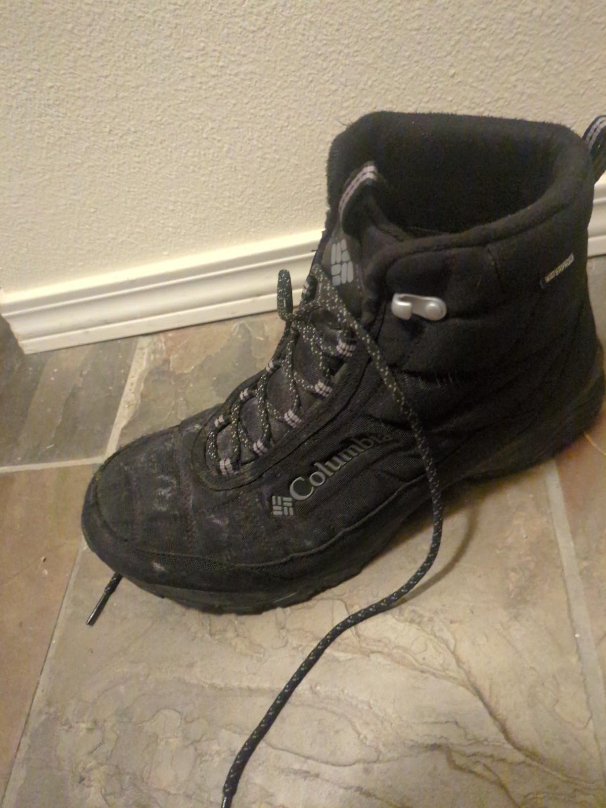 Columbia Men's Firecamp Boot customer photo 2
