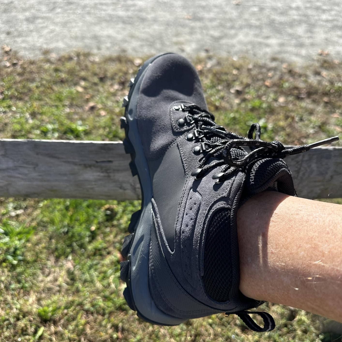 Columbia Newton Ridge Plus II Suede Waterproof customer photo 1