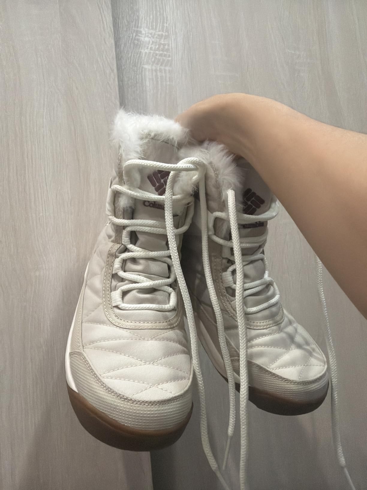 Columbia Women's Minx Shorty IV Snow Boot customer photo 2