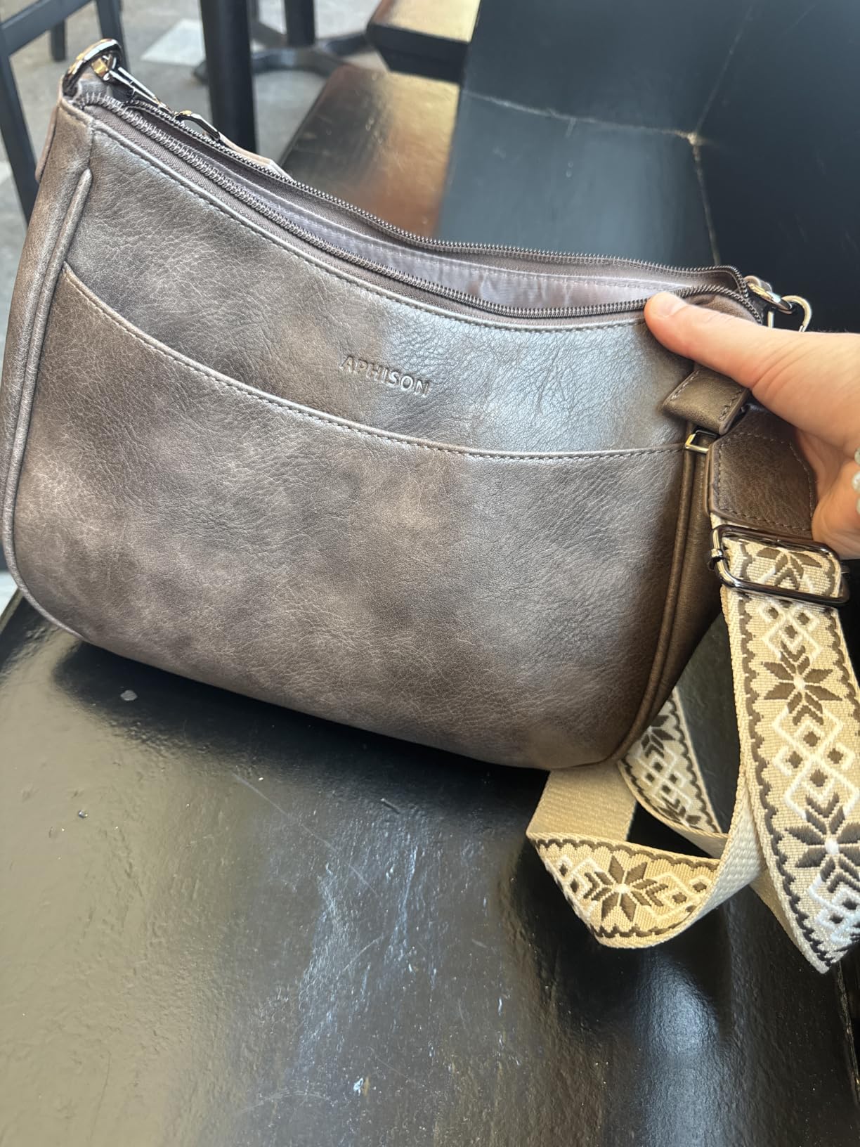 APHISON Trendy Leather Crossbody Purse, Women's Shoulder Handbag customer photo 2