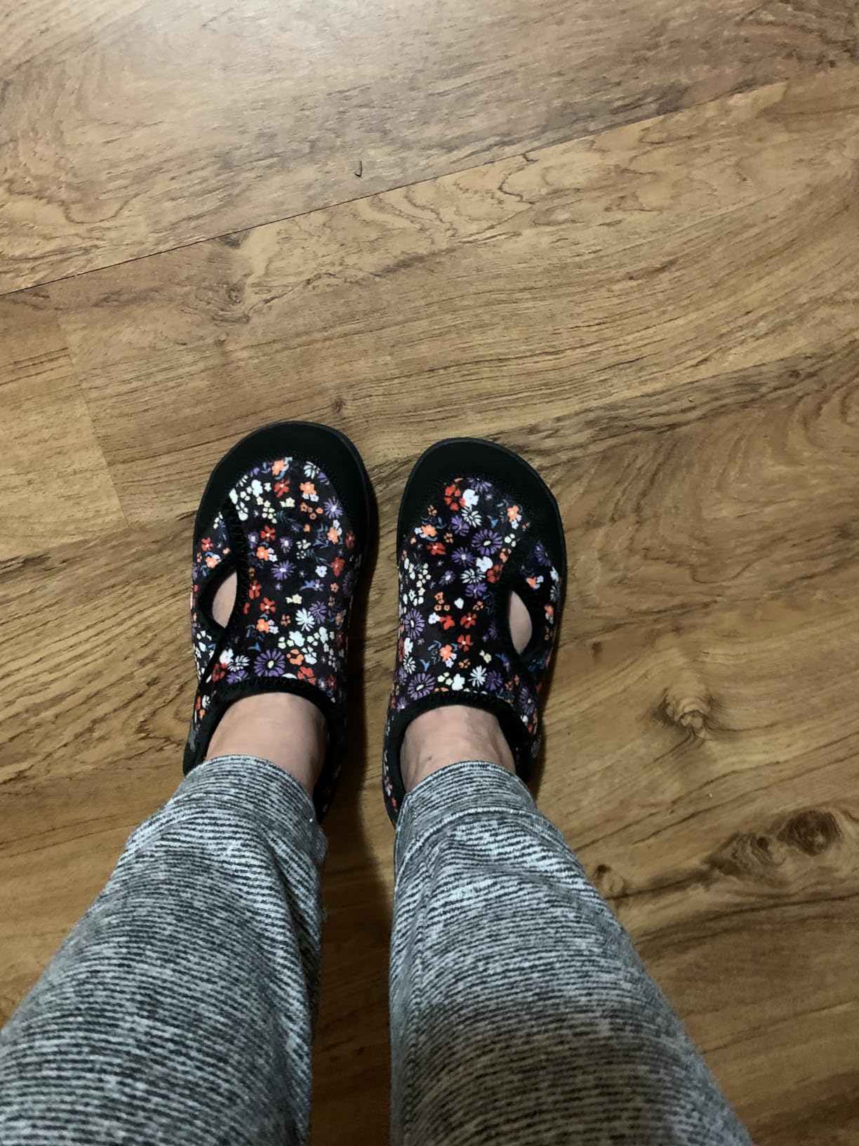 Womens Slippers Wide Toe Box Adjustable Diabetic House Shoes customer photo 2