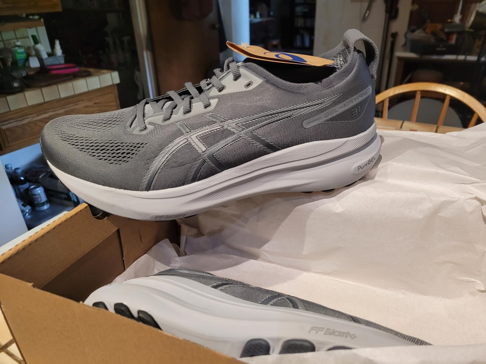 ASICS Men's Gel-Kayano 31 Running Shoes customer photo 2