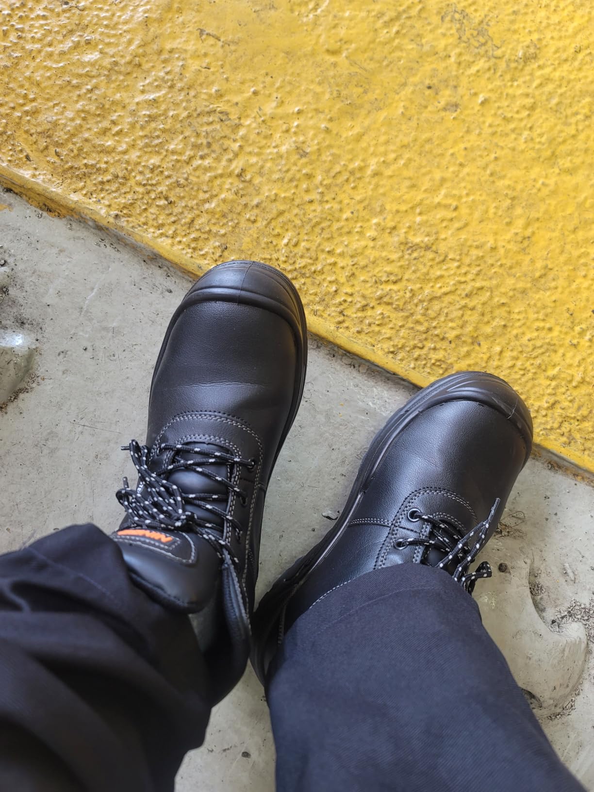 NINGO Steel Toe Boots for Men, Non Slip Work Boots, Puncture Resistant | Comfortable Mens Steel Toe Safety Work Boots, Leather, ASTM F2413-24, EH Rated, for Industrial Construction Warehouse customer photo 2