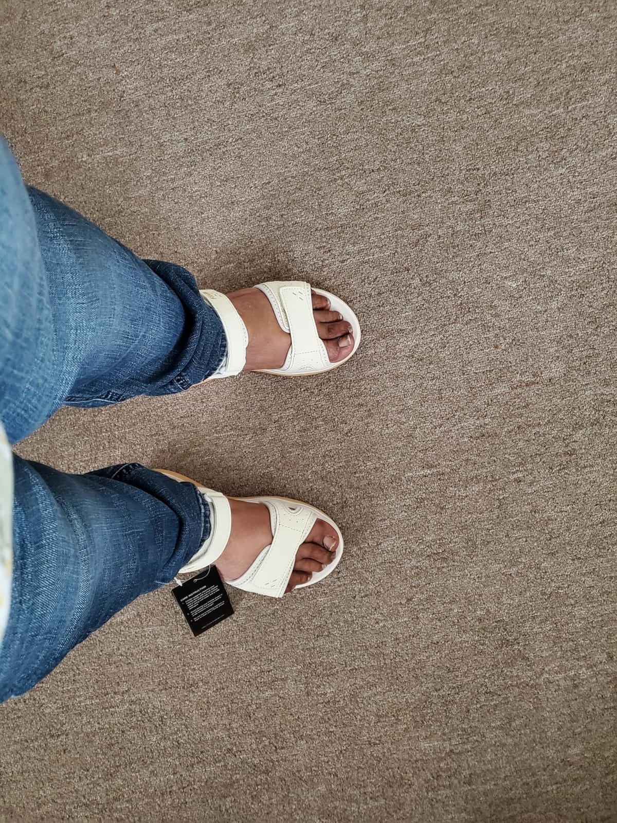 FitVille Women's Orthopedic Wide Sandals Casual Arch Support Flat Sandals customer photo 1