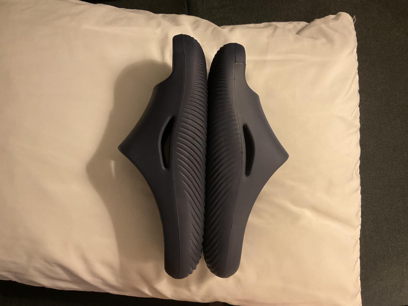 Crocs Unisex Adult Mellow Recovery Slides customer photo 2