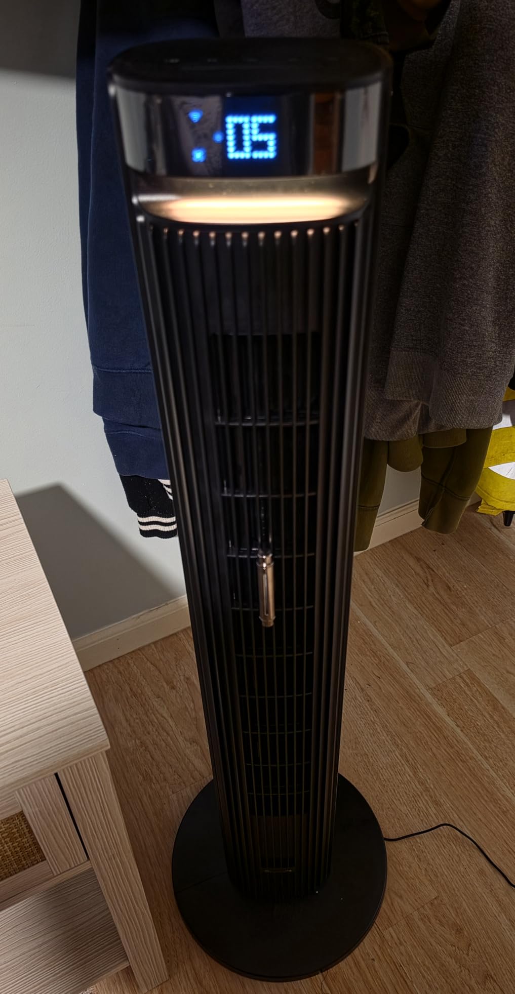 GoveeLife 42 in. Tower Fan, 150 Deg Oscillation, 5 Modes 12 Speeds, Black customer photo 2