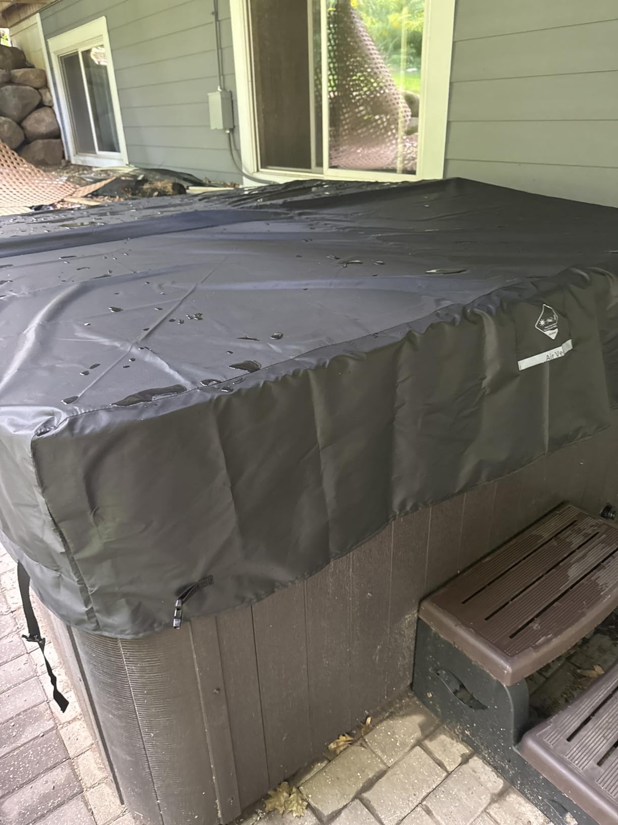 QH.HOME Waterproof Hot Tub Cover 76 x 76 with Ratchet Tie-Down System customer photo 1