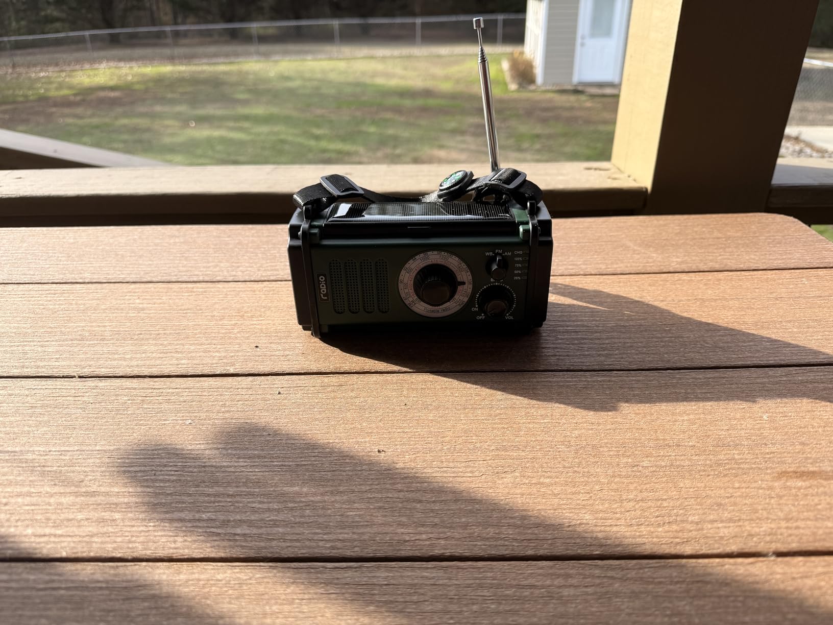 10000mAh/37000mWh Emergency Radio, Solar Radio, Hand Crank Radio, NOAA AM FM Weather Radio, 4 Charging Methods, Polymer Battery, Flashlight & Reading Lamp, SOS Alarm, Phone Charger for Emergency customer photo 2