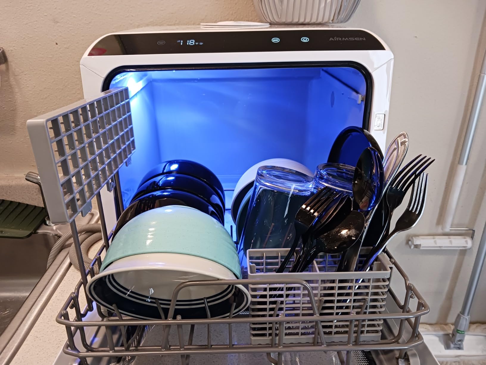 AIRMSEN Portable Countertop Dishwasher, No Hookup Needed customer photo 2