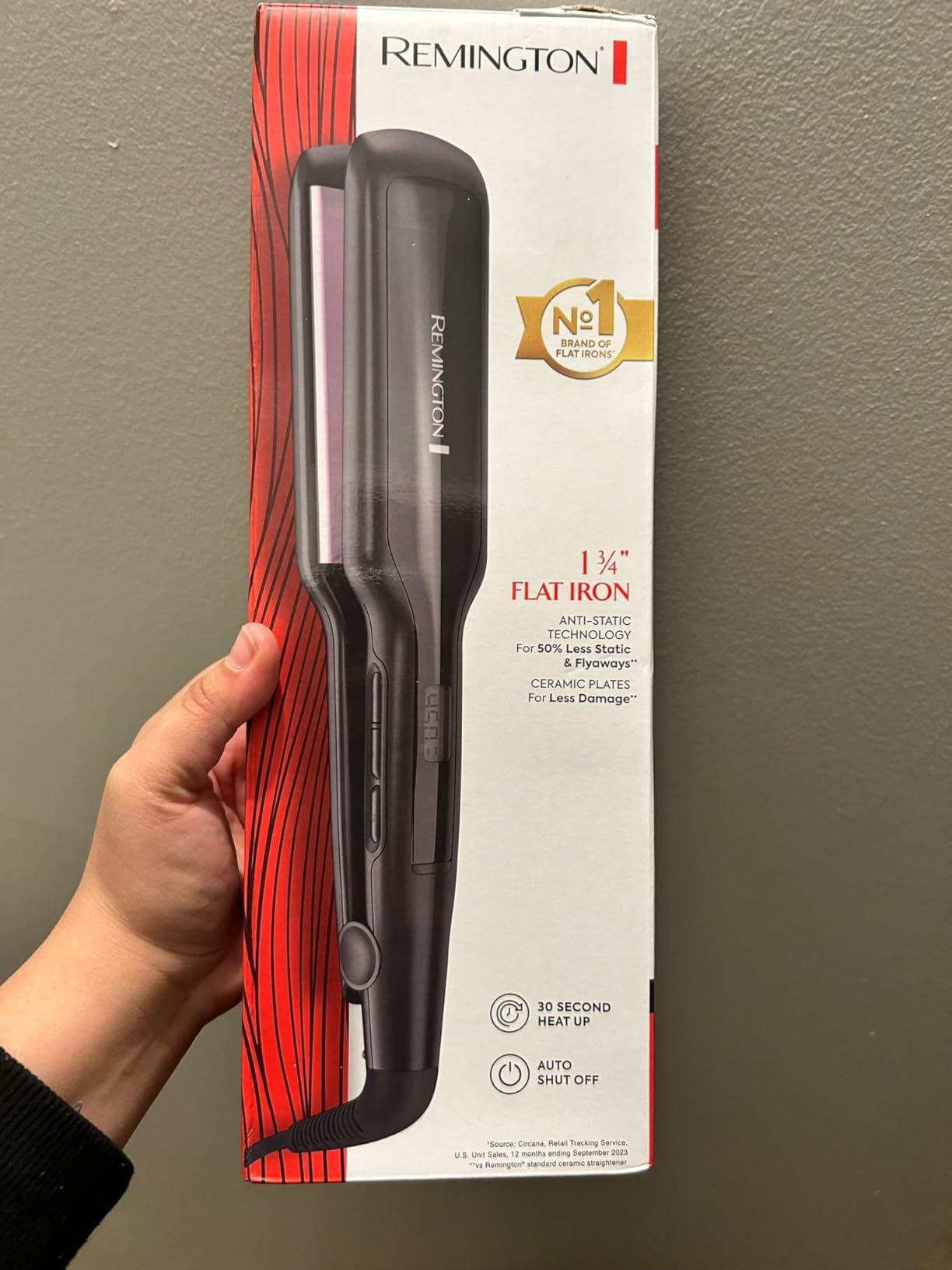 Remington Anti-Static Flat Iron, 1/2 Inch, Titanium + Ceramic Coating | 30% Longer Floating Plates, Fast 15-second Heat-up, straightener, 60-minute Auto Shut-off, Black Color, Single Unit customer photo 2