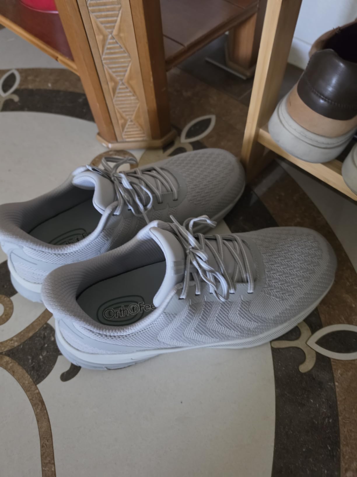 Orthofeet Tilos Orthopedic Men's Sneakers customer photo 2